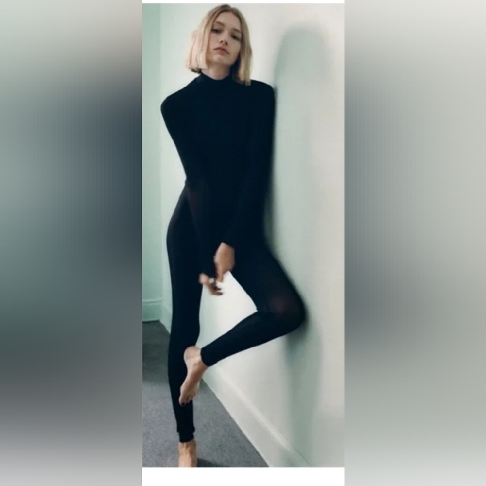 ZARA Women's long sleeve Black SIZE L 5644/022/800 Jumsuit Tulle